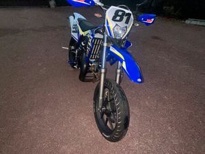 VEND SHERCO 50 CC 2200