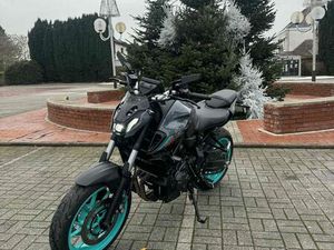 YAMAHA MT-07 CYAN STORM – 2023 – 1 714 KM – AKRAPOVIC