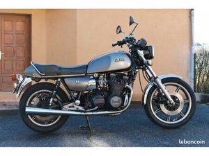 MOTO YAMAHA 1100 XS