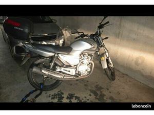 YAMAHA YBR 125