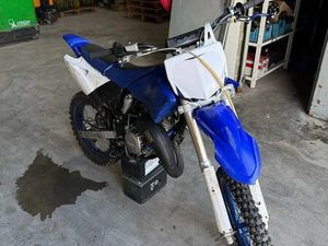 85YZ