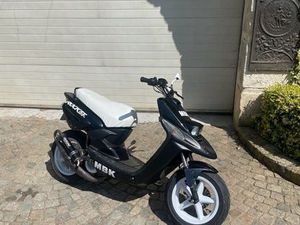 SCOOTER BOOSTER ROCKET