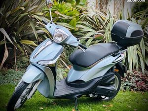 SCOOTER PIAGGO LIBERTY