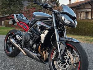 STREET TRIPLE 765 RS (OPTIONS)