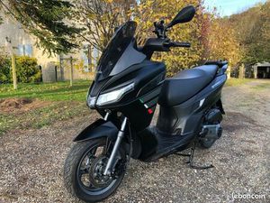 SCOOTER SXR 50 APRILIA 4T