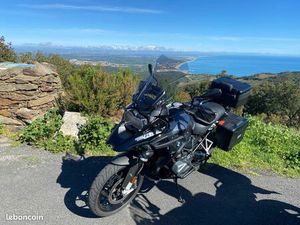 1250 GS TRIPLE BLACK