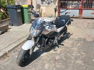 MOTO HONDA NC 700