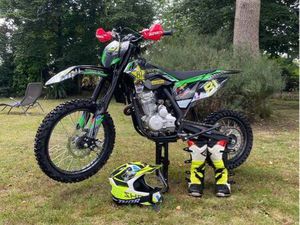 DIRT BIKE 150 CC