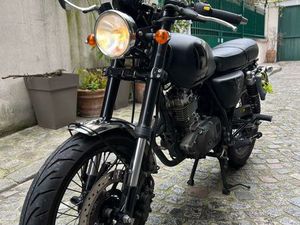 MASH CAFE RACER 125 - BLACK EDITION