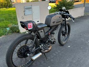 MOBYLETTE MOTOBÉCANE CAFÉ RACER