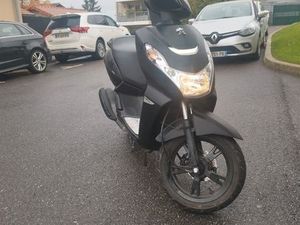 SCOOTER 50 CC PEUGEOT KISBEE 2T
