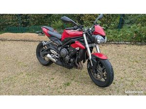 TRIUMPH STREET TRIPLE 765 S