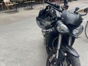 TRIUMPH STREET TRIPLE RS 765