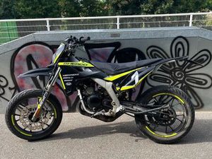 MOTO 50 CC BIEN LIRE L’ANNONCE