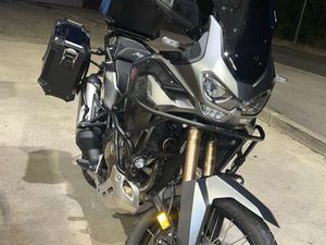 AFRICA TWIN ADVENTURE SPORT