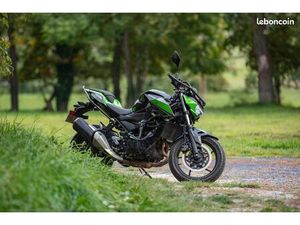 KAWASAKI Z400