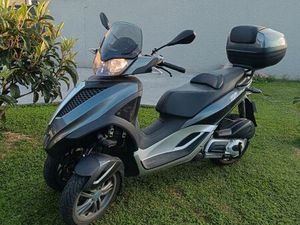 PIAGGIO MP3