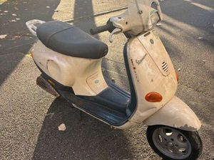 VESPA ET2 50