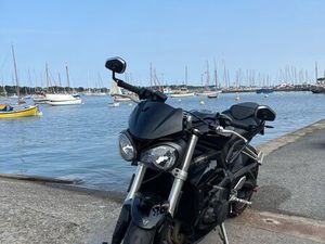 STREET TRIPLE S TRIUMPH