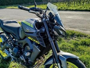 YAMAHA MT 09-2018