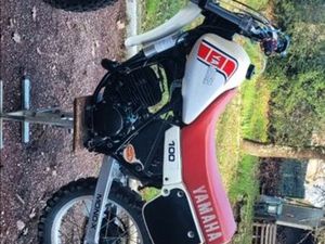 YAMAHA 100 YZ 1982