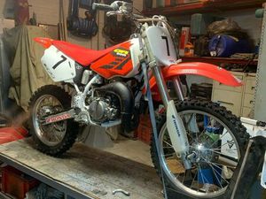 HONDA 80 CR ANNÉE 2000