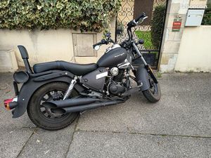 KEEWAY SUPERLIGHT 125