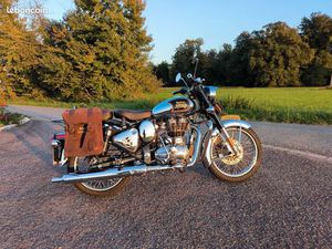 ROYAL ENFIELD CLASSIC 500