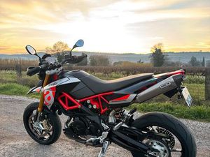 APRILIA 900 DORSODURO
