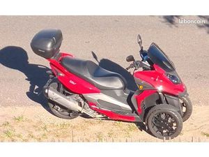 SCOOTER 3 ROUES QUADRO QV3 350