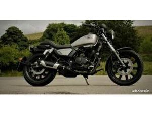 KEEWAY K-LINGHT CHOPPER