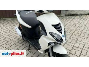 PIAGGIO NRG 49 CC, SCOOTERS / MOPEDS