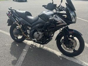 DL VSTROM 650