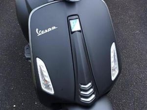 VESPA PRIMAVERA 125 S 1. HAND