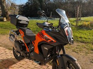 KTM 1290 SUPER ADVENTURE