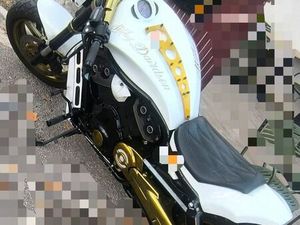 V ROD HARLEY DAVIDSON