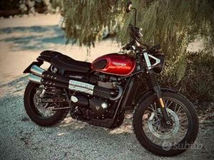 TRIUMPH STREET SCRAMBLER 900