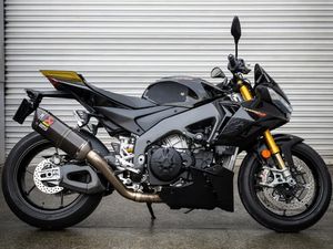 APRILIA TUONO V4 FACTORY 2023