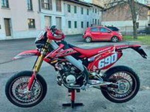 HM 50 DERAPAGE MOTARD