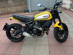 SCRAMBLER DUCATI 800 ICON