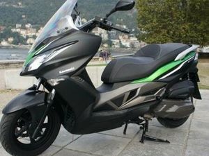 ② KAWASAKI J300 REEDS GEKEURD VOOR VERKOOP