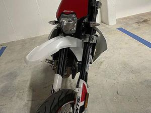 FANTIC XMF 125 CANTON ZURICH -