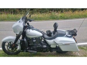 HARLEY STREET GLIDE 2020 CANTON GRISONS -