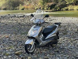 YAMAHA CYGNUS 125 CCM ROLLER CANTON SAINT-GALL -