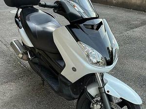 SCOOTER YAMAHA YP250R (XMAX 250) CANTON TESSIN -