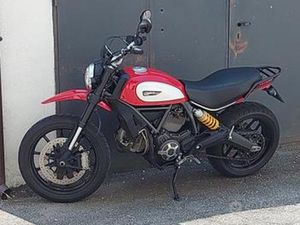 DUCATI SCRAMBLER 800