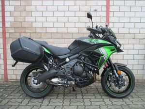 KAWASAKI VERSYS 650