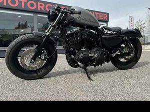 HARLEY-DAVIDSON XL 1200 CUSTOM