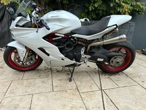 BEAUTIFUL 2019 DUCATI SUPER SPORT S