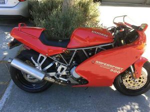 DUCATI 900SS